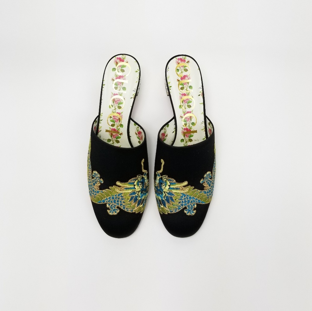 Gucci Black Candy Embroidered Dragon Satin Pump Mules/Slides Size 36